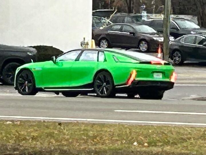 Bright-green-Cadillac-Celestiq-spotted-exterior-004-rear-three-quarters-768x579