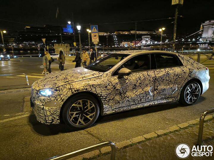 mercedes-benz-c-klasse-ev-2026-7bf23-c902812122025193720_4