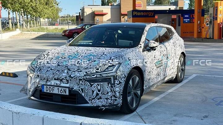 IMG027 Polestar 4 Estate-newcarscoops-7845