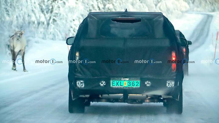 imgi_16_hyundai-santa-fe-2027-newcarscoops