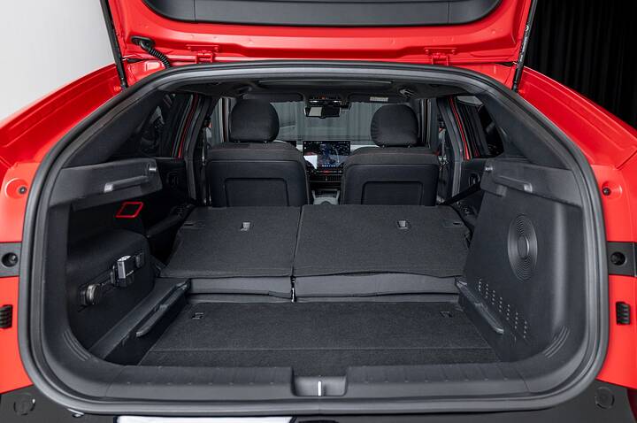 2026 Hyundai Ioniq 3_newcarscoops_ Ioniq 3 13