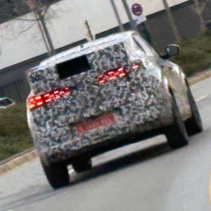 Panda Fastback _newcarscoops_92cca7