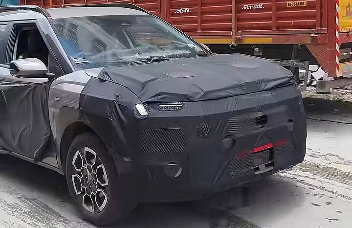 Upcoming Hyundai Bayon test mule spotted in Hyderabad #hyundaibayon #hyundai #hyundaiindia 0-10 screenshot (1)