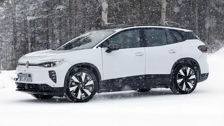 Volkswagen-ID.-Tiguan-spy-shots-_newcarscoops_6