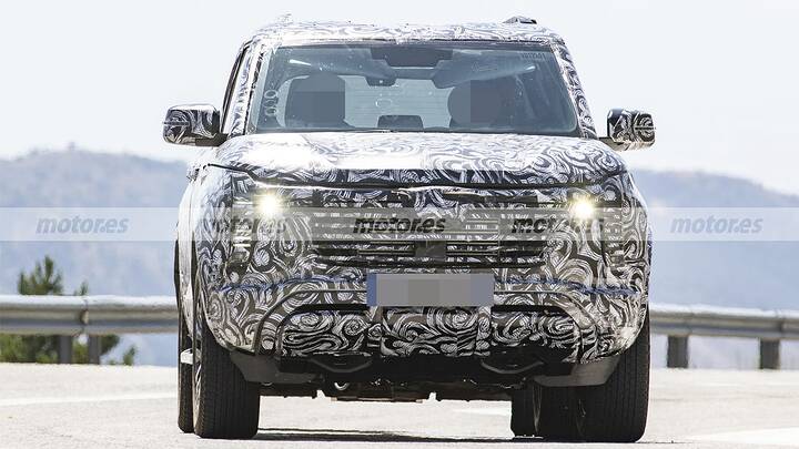 mitsubishi-pajero-2026-fotos-espia-2025109162-1752491208_4
