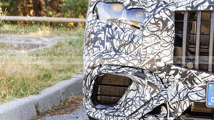 Mercedes-AMG sube el listón con un potente Clase S más tecnológico que se descubre en estas fotos espía 8