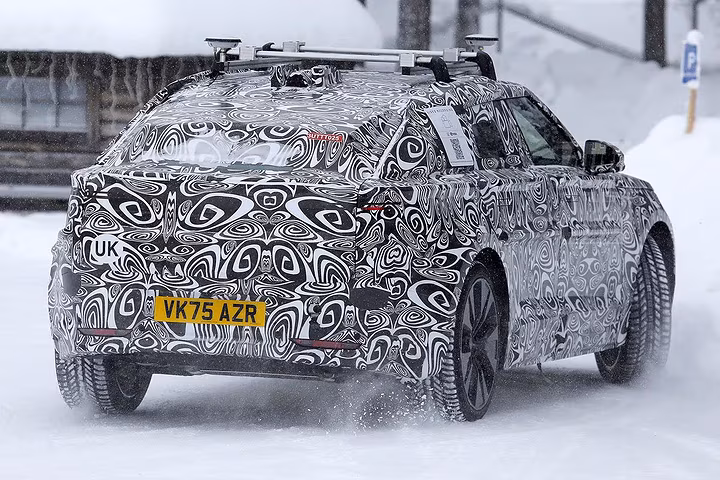 2027 Range Rover Velar - newcarscoops - 270667995