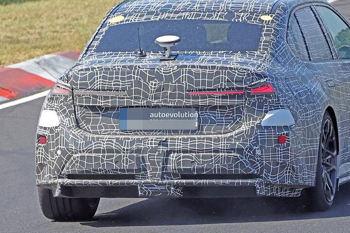 bmw-i3-m-sports-sedan-spied-newcarscoops13