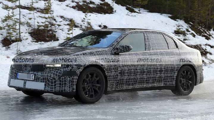 bmw-i3-2026-fotos-espia-pruebas-invierno-2025106458-1738574279_10