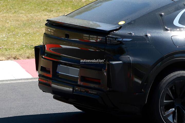 watch-out-tesla-model-x-the-2027-porsche-cayenne-coupe-is-coming-with-ev-power_12