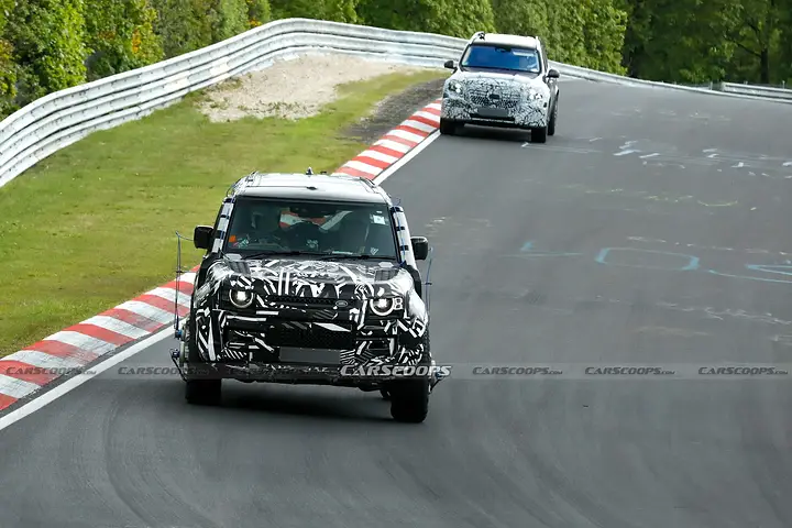 Land-Rover-Defender-Extreme-Spy-Shots-newcarscoops-1