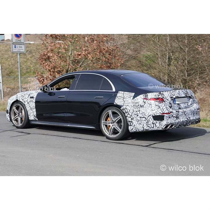 Mercedes-AMG S63 facelift is on the way!#Mercedes #amg #s63 #mopf #Erlkönig (2)