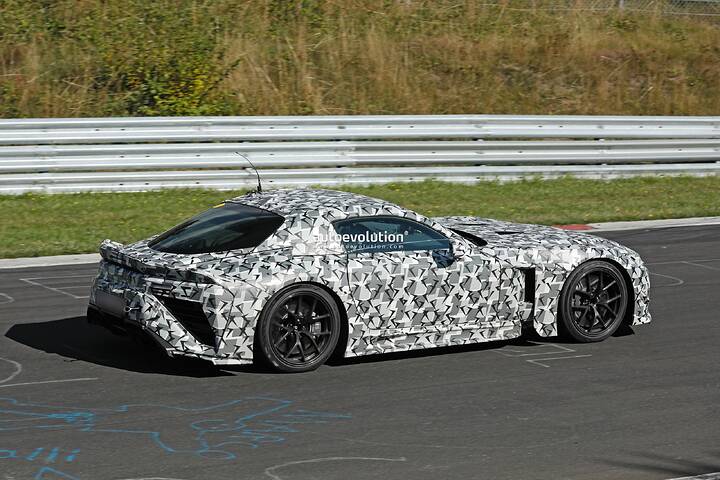 imgi_108_heres-the-lexus-lfr-supercar-like-youve-never-seen-it-before_43