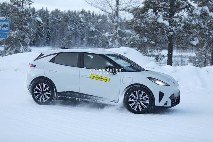 imgi_39_spy-photos-2026-cupra-raval-comes-out-to-play-virtually-uncamouflaged_10