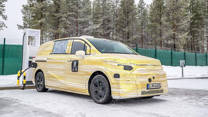 020-mercedes-benz-van-ea-prototype-drive-review