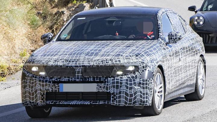 bmw-serie-5-restyling-2026-fotos-espia-2025109607-1755169549_2