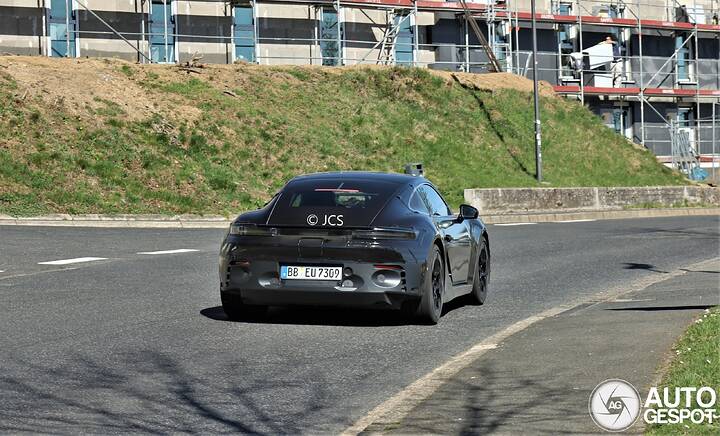 porsche-718-cayman-ev-3c1b2-c704614042025200342_2