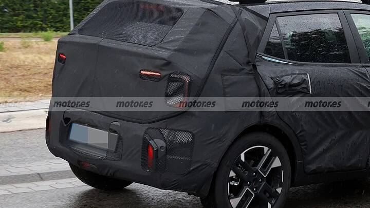 imgi_25_kia-stonic-2026-fotos-espia-2025109083-1751965603_13