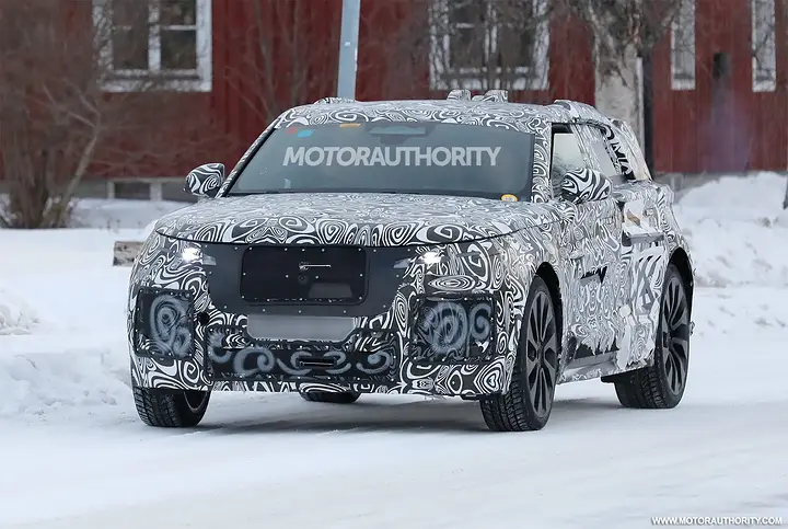 2026-range-rover-velar-successor-spy-shots--photo-via-baldauf_100956287_h