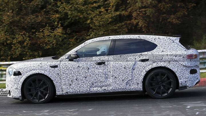 bentley-urban-suv-luxury-fotos-espia-2027-nurburgring-2025110509-1760443543_13