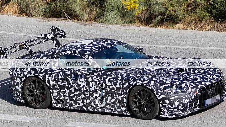 mercedes-amg-gt-black-series-2027-produccion-fotos-pruebas-2026116784-1791046738_8