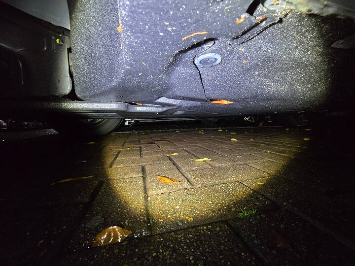 2027 Genesis GV70 HEV_1280_20251010_205812