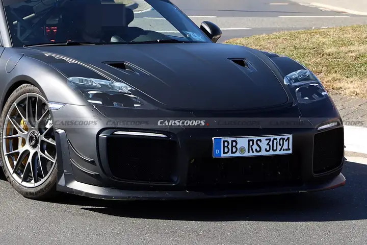 Porsche-Manthey-Flachbau-825-19-1536x1024