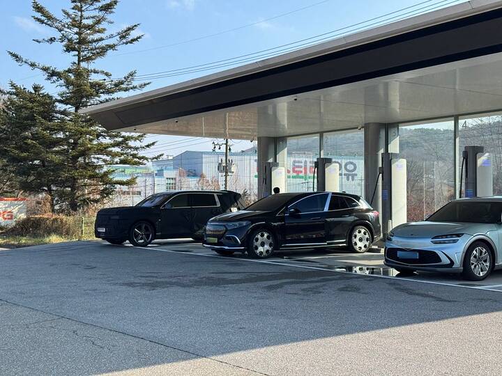 thumb-b1929776cd9c0339a754966667f1f7c3_1765173238_4438_950x713