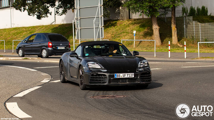 porsche-718-boxster-ev-2025-48427-c720901122024153451_5