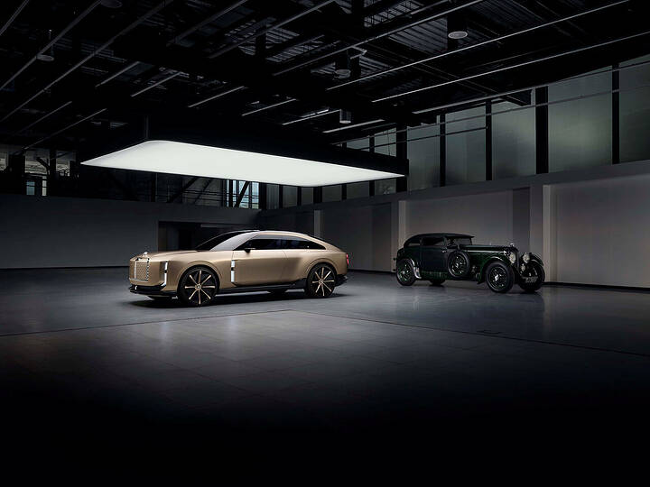 1 - EXP 15 and 1930 Speed Six