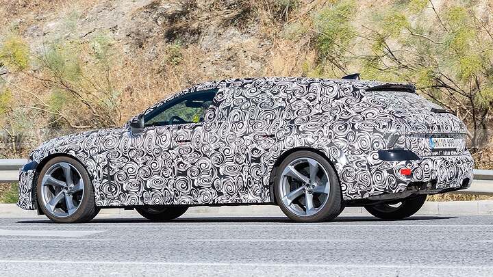 Con motor V8 y más de 700 CV, el nuevo Audi RS 6 Avant 2026 será el coche familiar definitivo 10