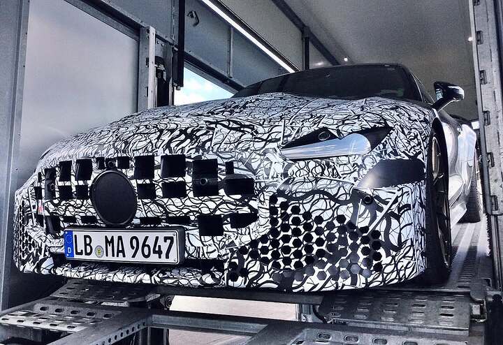 💥💥💥💥💥Spy Photos- 2027 Mercedes-AMG GT Coupe Facelift Shows Placeholder Headlights #amggtv8b