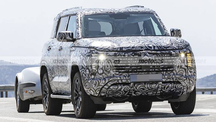 mitsubishi-pajero-2026-fotos-espia-2025109162-1752491209_5