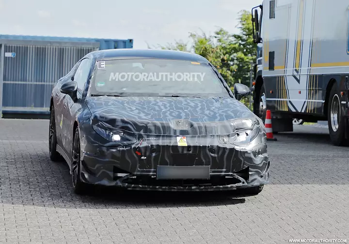 2027-mercedes-benz-amg-gt-4-door-coupe-ev-spy-shots--photo-via-baldauf_100938355_h