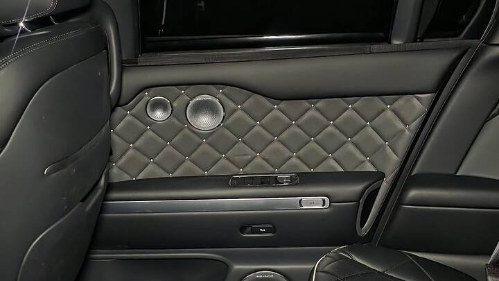 2027 Genesis GV90 Interior Leaked Without Camouflage_newcarscoops_2821_950x535