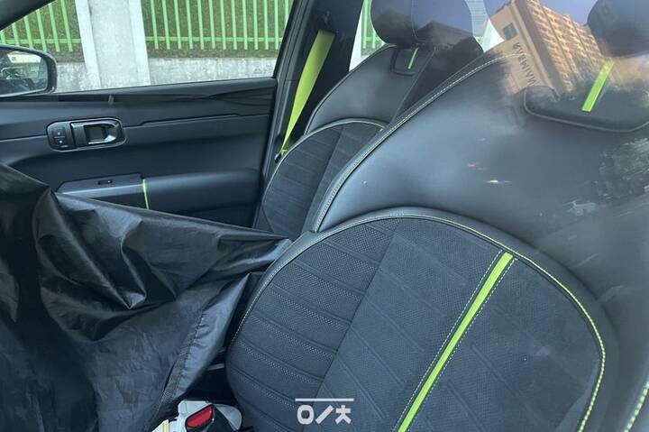 thumb-db90b17ac1f31bc00c1462d06fb4ac16_1749011946_119_950x633