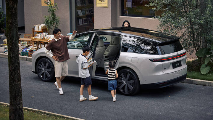 li_auto_i8_official_images-1-800x450