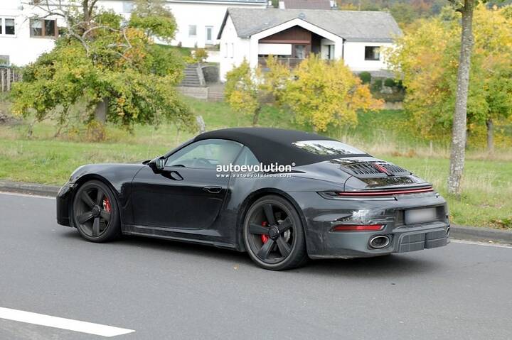 imgi_20_2026-porsche-911-turbo-touring-cabriolet-shows-off-closed-side-air-intakes-thumbnail_5