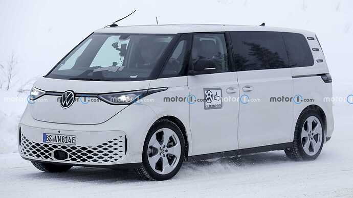 2024-volkswagen-id.-buzz-lwb-spy-photo (5)