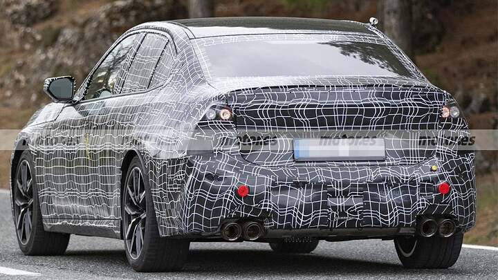 El nuevo Serie 3 M350 xDrive es un homenaje al pasado… y una amenaza para el futuro del M3 12
