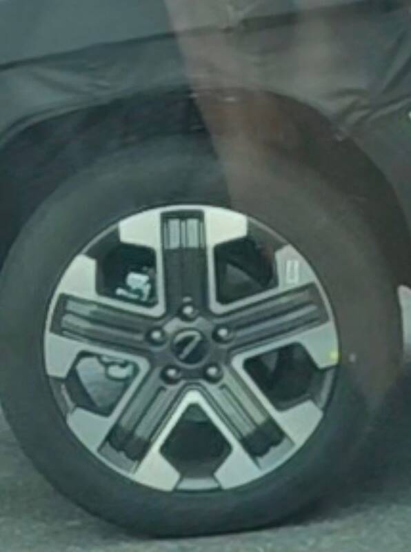 thumb-32ce6ce7ae53996eb59e7879c8782fc7_1763546824_9822_950x1275