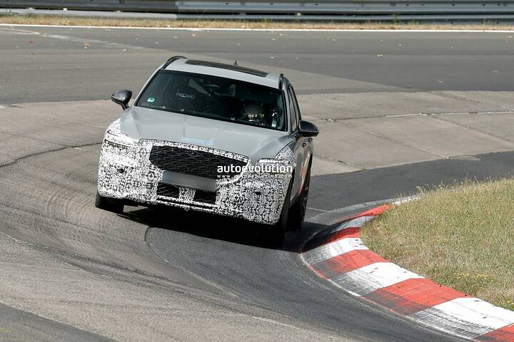 spy-photos-2027-genesis-gv70-hybrid-looks-fast-at-the-nurburgring-nordschleife_11