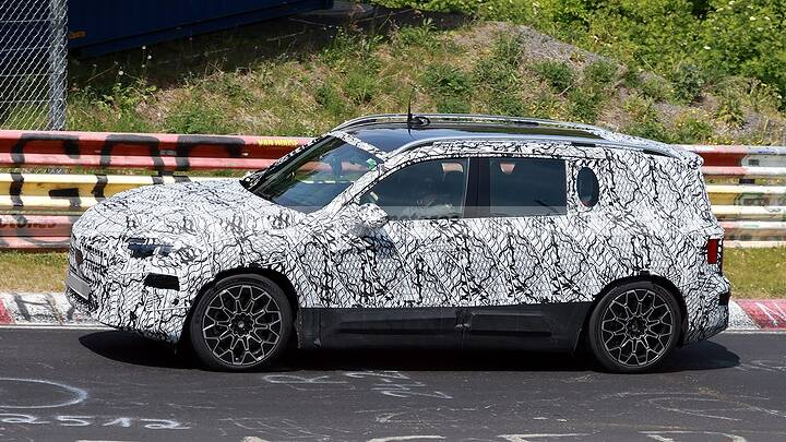 El nuevo Mercedes GLB 2027 se enfrenta a Nürburgring en unas pruebas vitales para el desarrollo 6