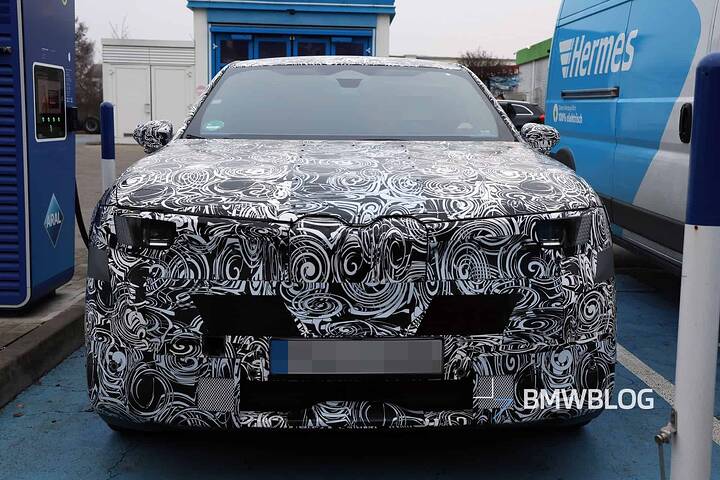 imgi_30_2028-bmw-ix1-interior-exterior-prototype-05