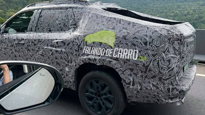 2026 Renault Duster Niagara Pickup_newcarscoops_euzzz