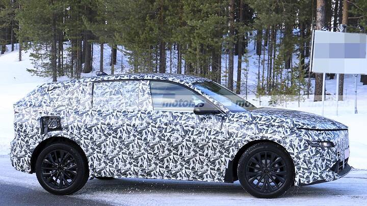 lancia-gamma-2026-fotos-espia-2026112995-1773065459_10