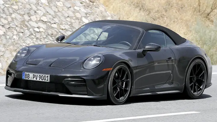 Porsche 911 Speedster Mule - front angled_nnaimo