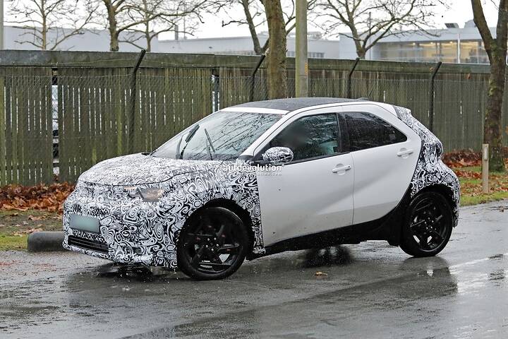 2026-toyota-aygo-x-urban-crossover-spied-with-restyled-face_11