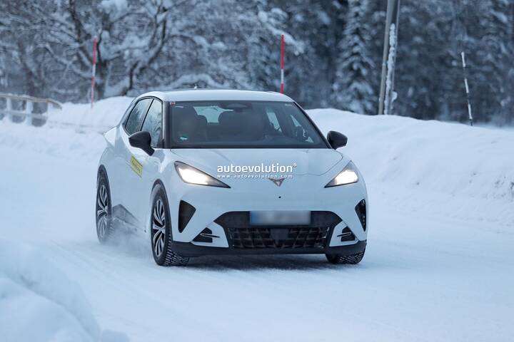 imgi_35_spy-photos-2026-cupra-raval-comes-out-to-play-virtually-uncamouflaged_6