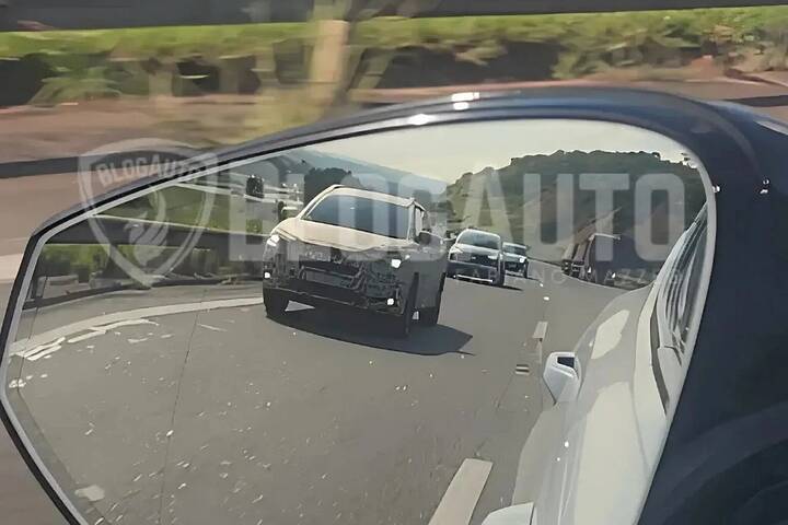 Toyota-Corolla-Cross-Pickup-newcarscoops-Brazil- 3 image